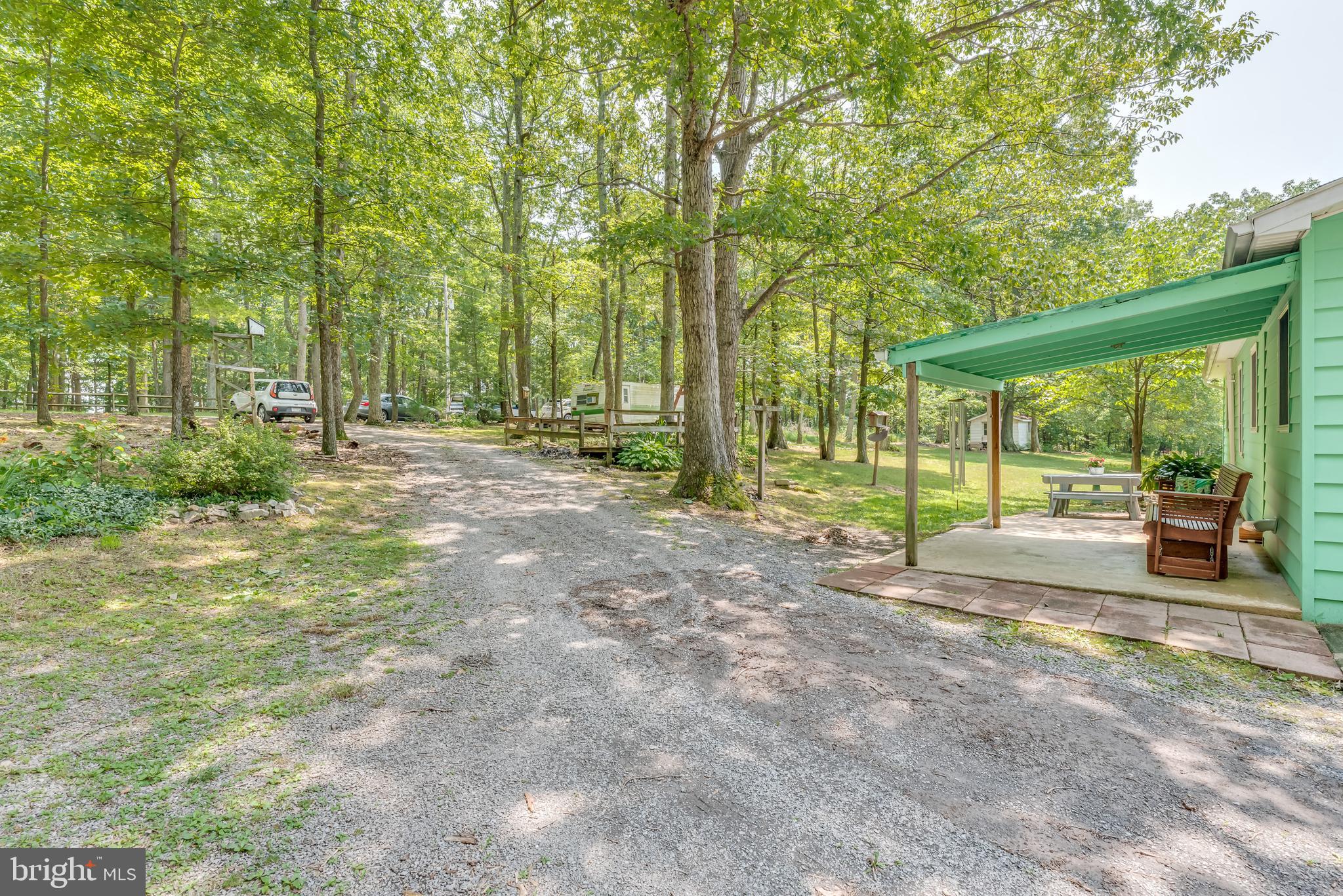 EARL ACRES - Residential