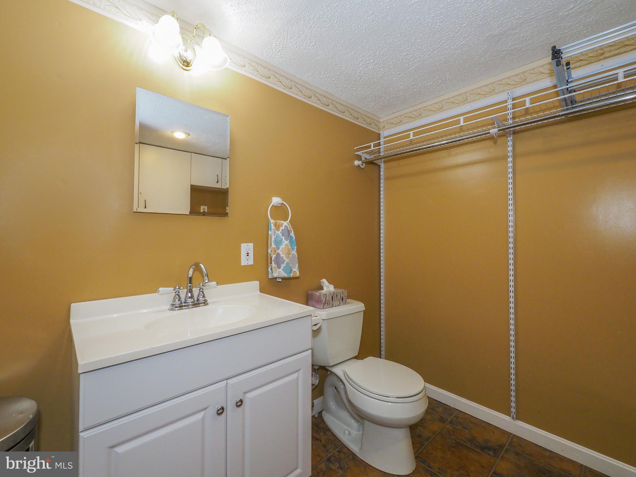 MAYFIELD MANOR - Residential