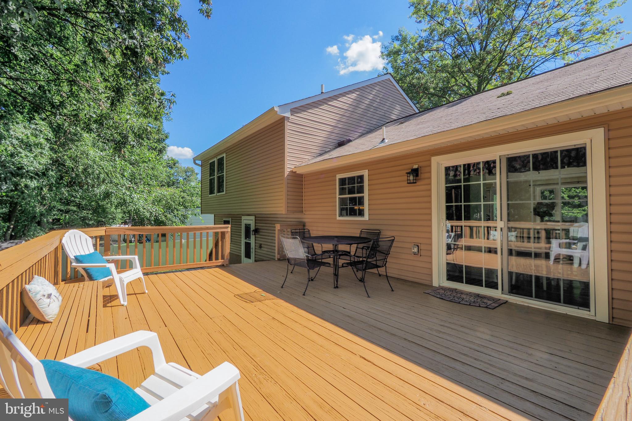 MAYFIELD MANOR - Residential