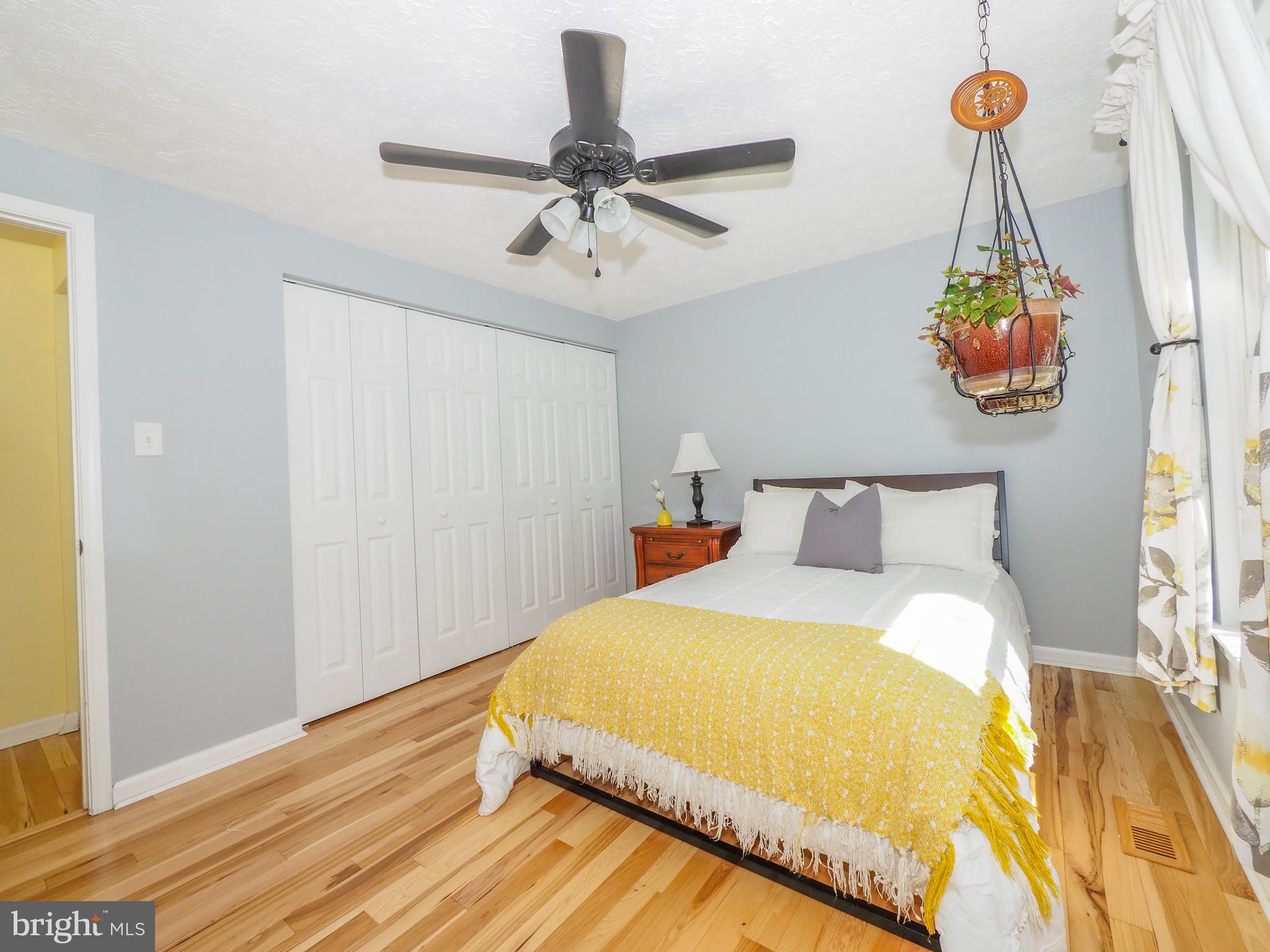 MAYFIELD MANOR - Residential