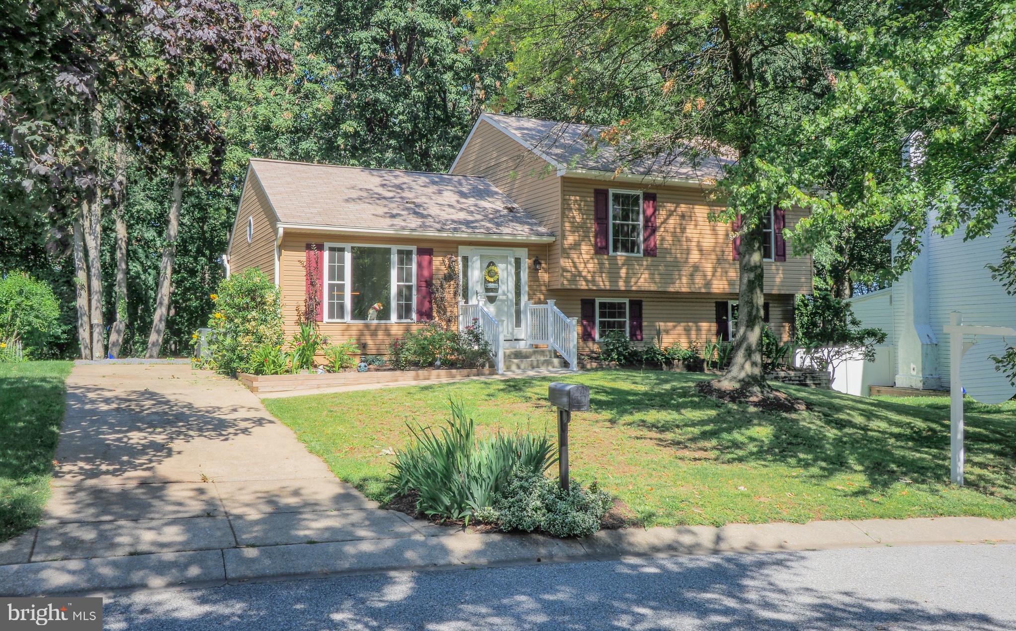 MAYFIELD MANOR - Residential