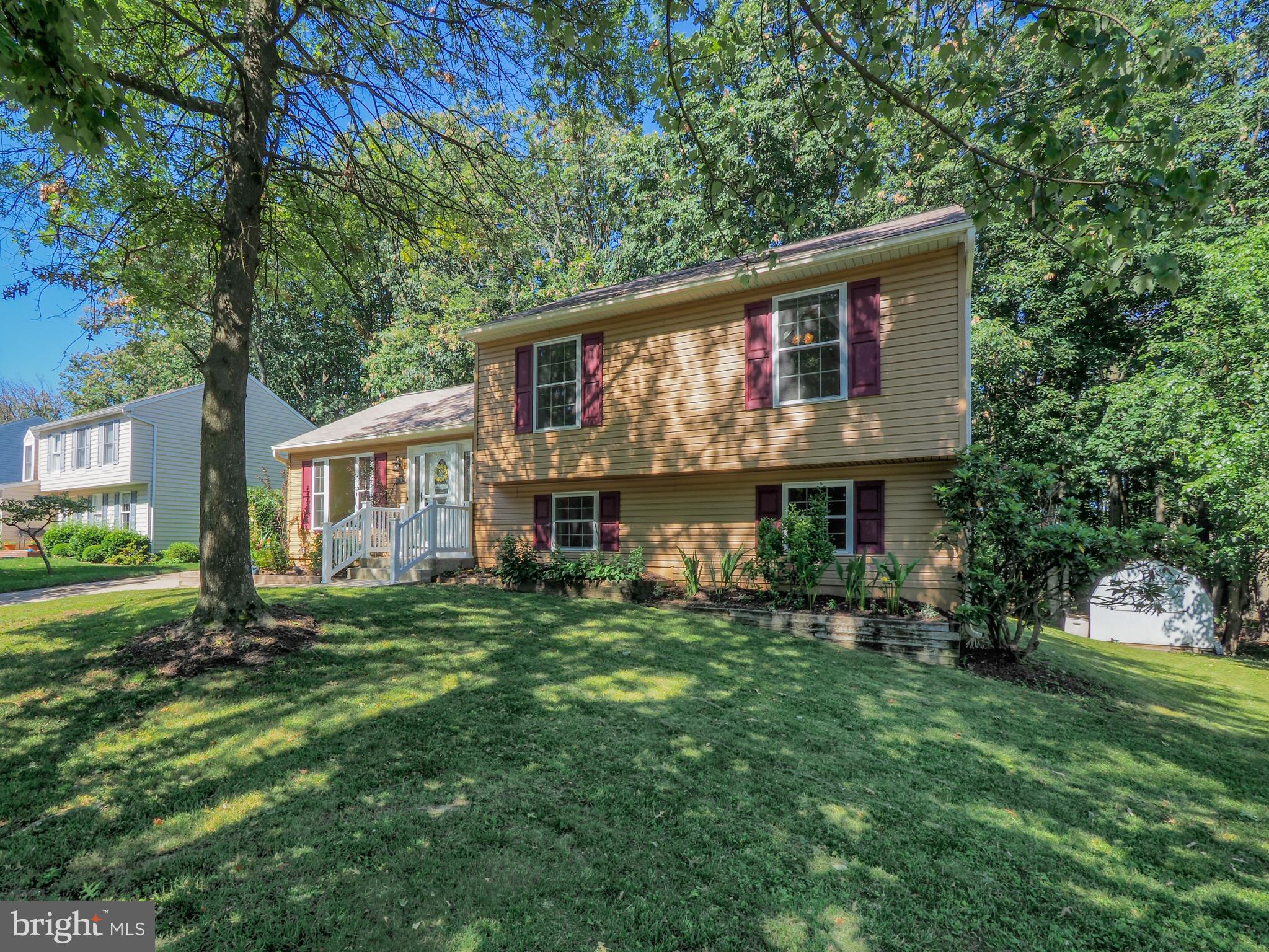 MAYFIELD MANOR - Residential