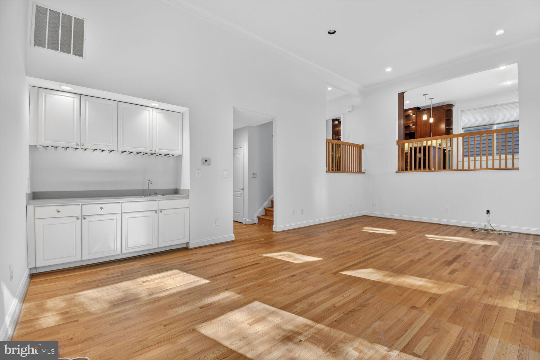 GROSVENOR WOODS - Residential