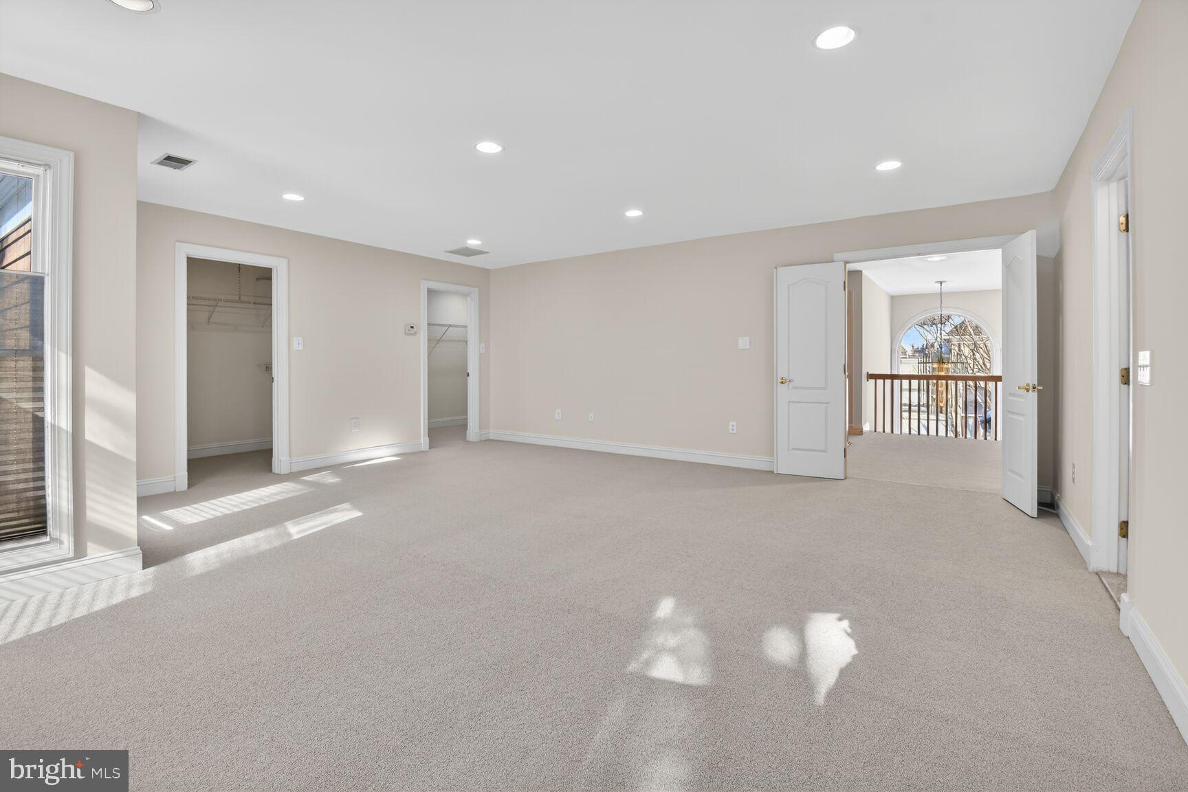 GROSVENOR WOODS - Residential