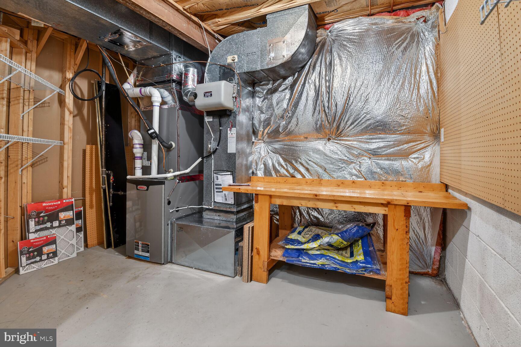 GROSVENOR WOODS - Residential