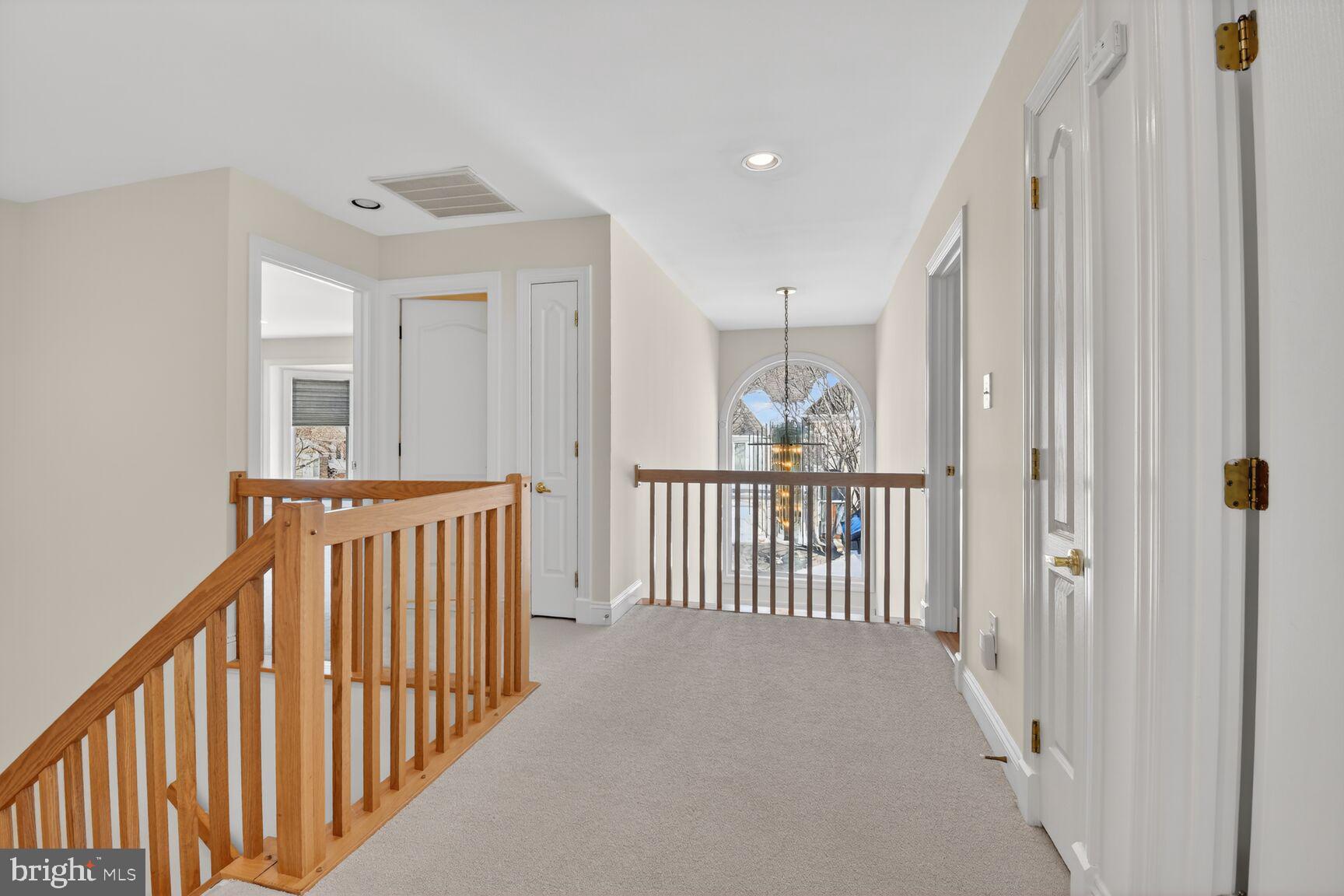 GROSVENOR WOODS - Residential