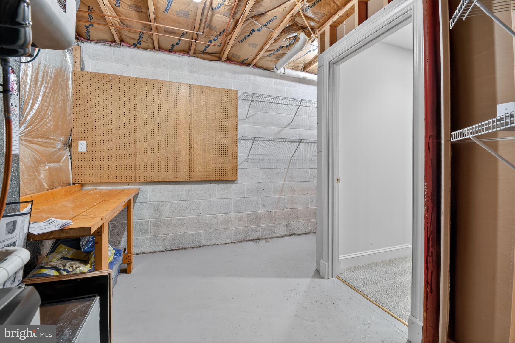 GROSVENOR WOODS - Residential