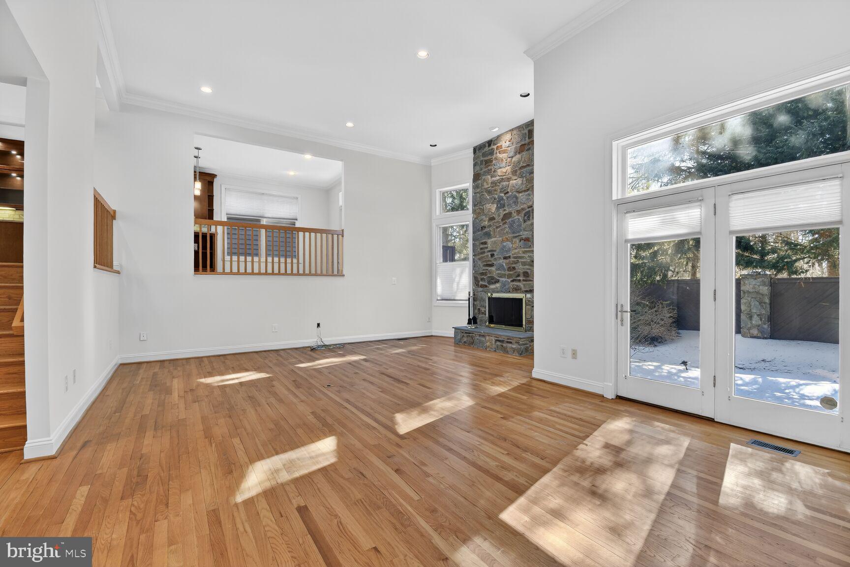 GROSVENOR WOODS - Residential