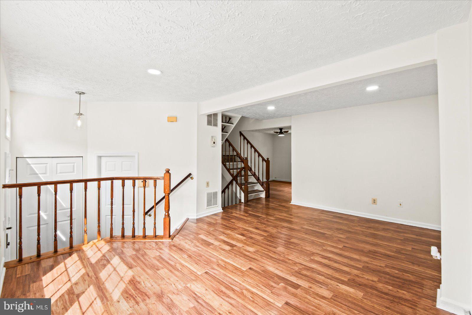 104 RIDGECREST COURT