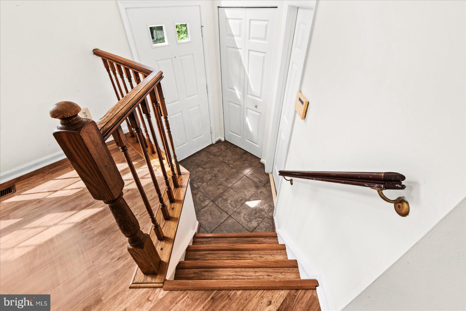 104 RIDGECREST COURT