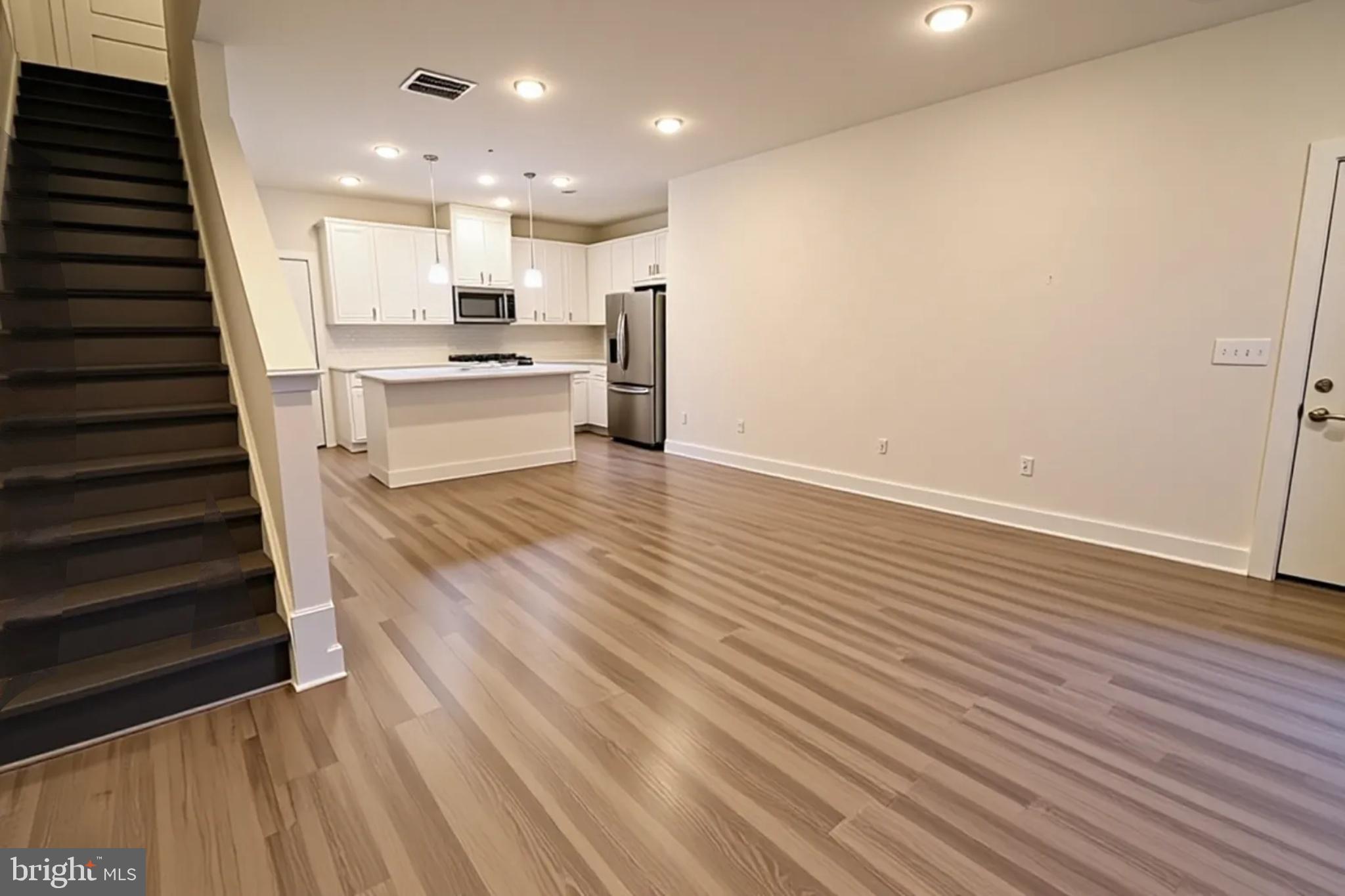 CENTURY ROW - Residential