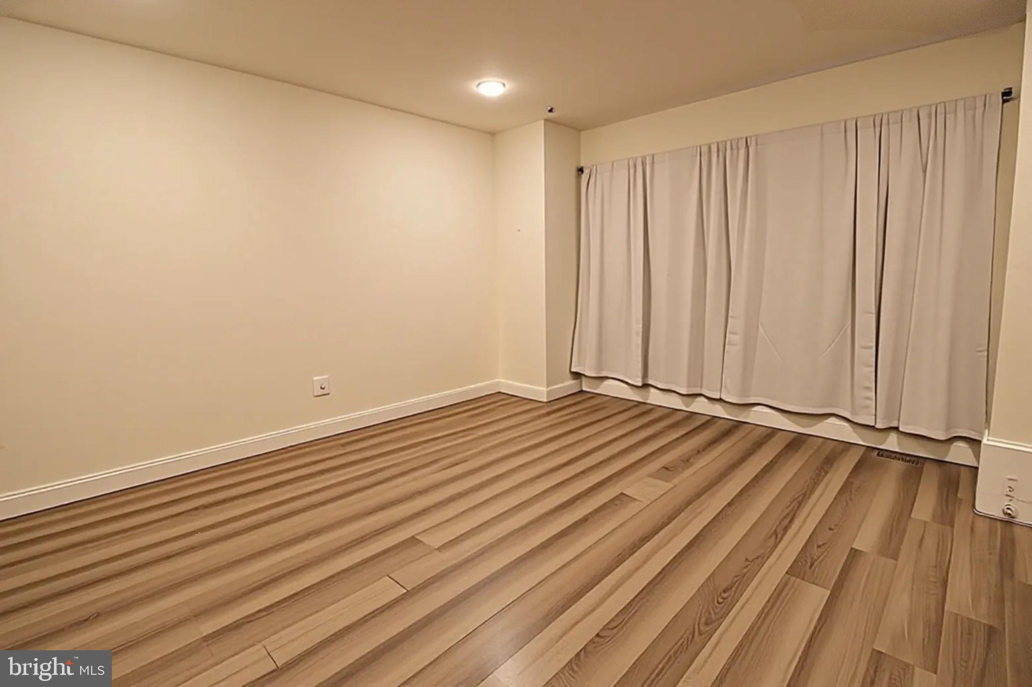 CENTURY ROW - Residential