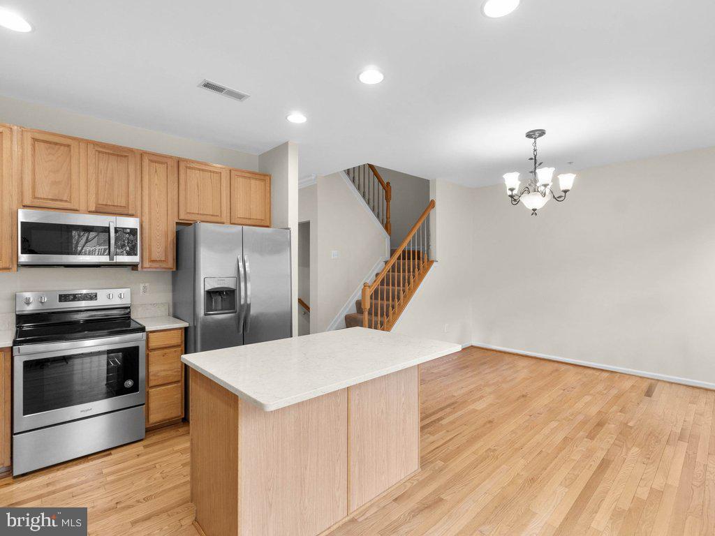 WATERS EDGE - Residential