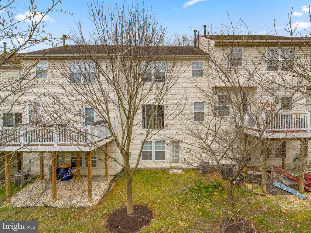 WATERS EDGE - Residential