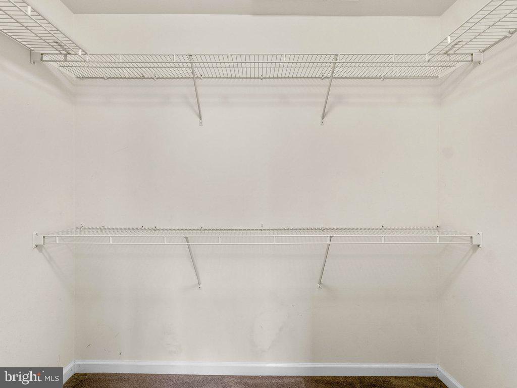 WATERS EDGE - Residential