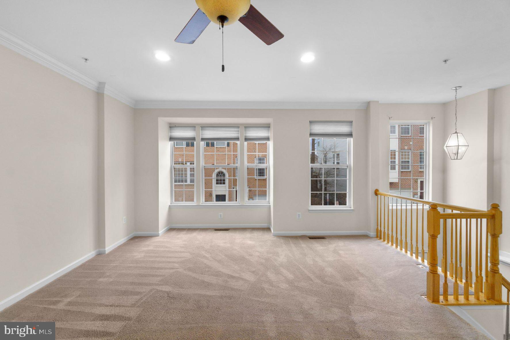 WATERS EDGE - Residential