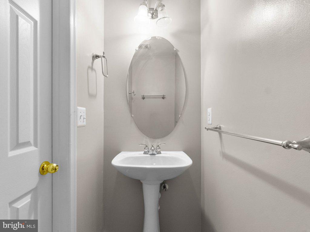 WATERS EDGE - Residential