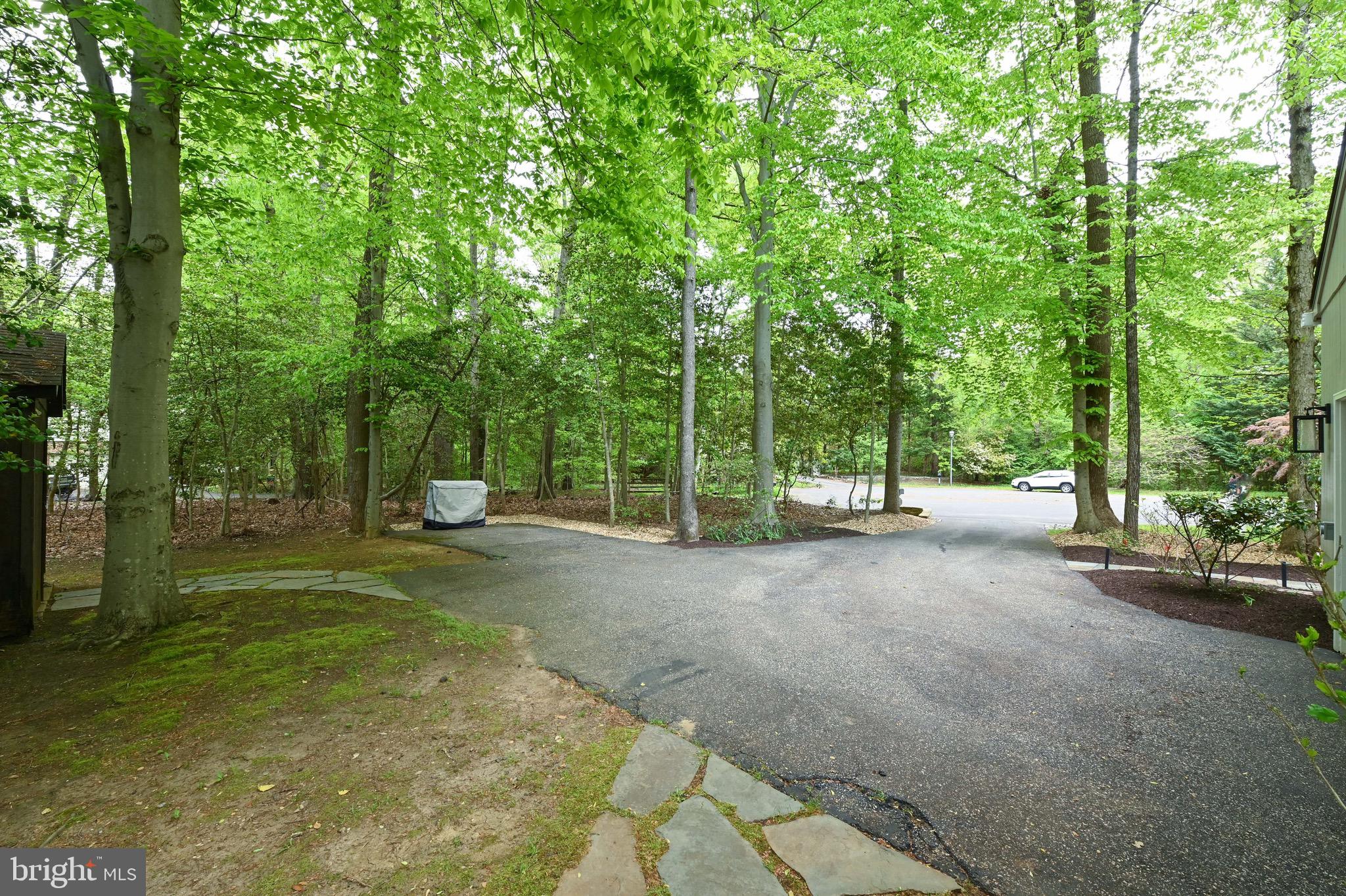 LAVALL - Residential