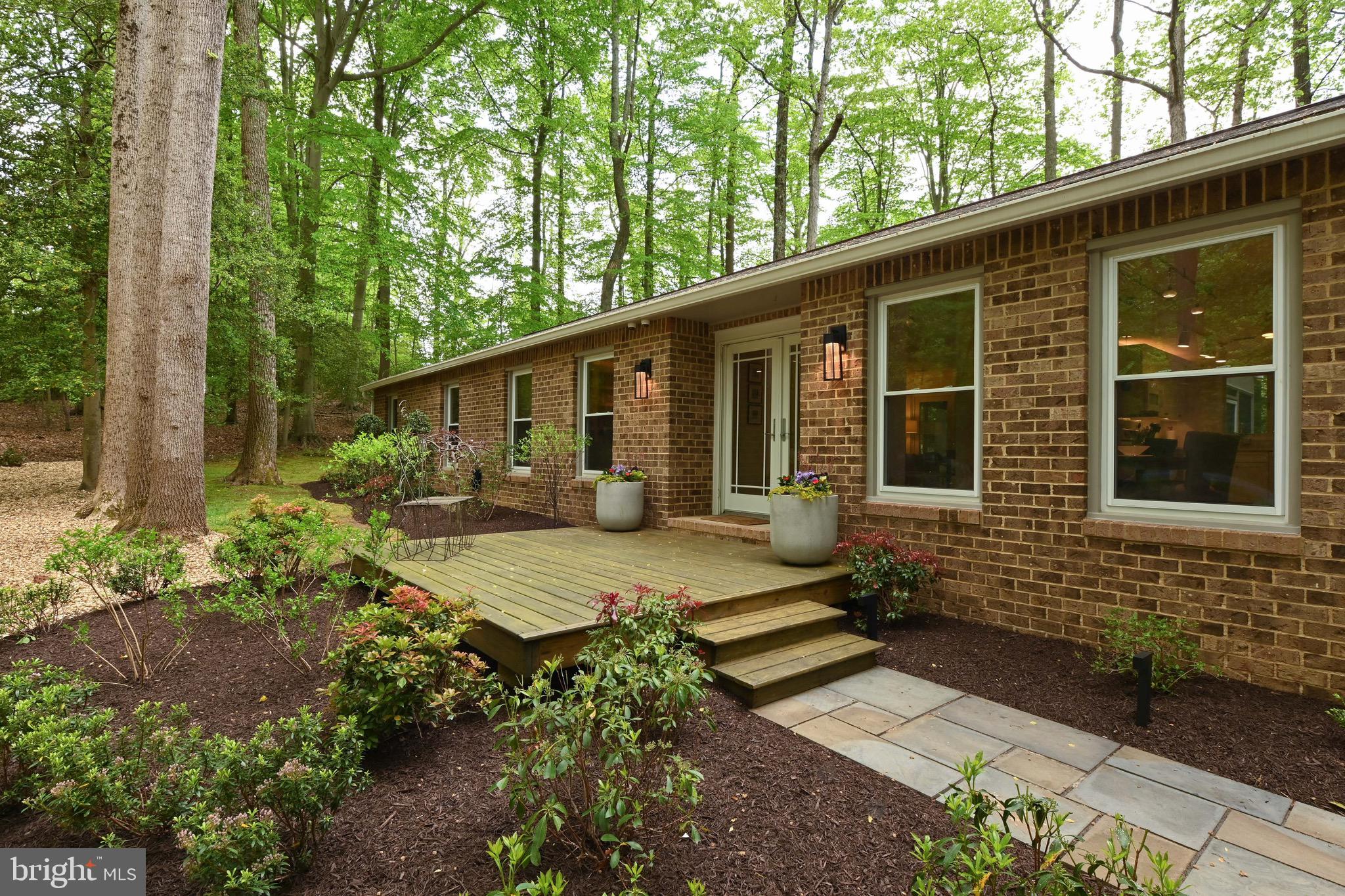 LAVALL - Residential