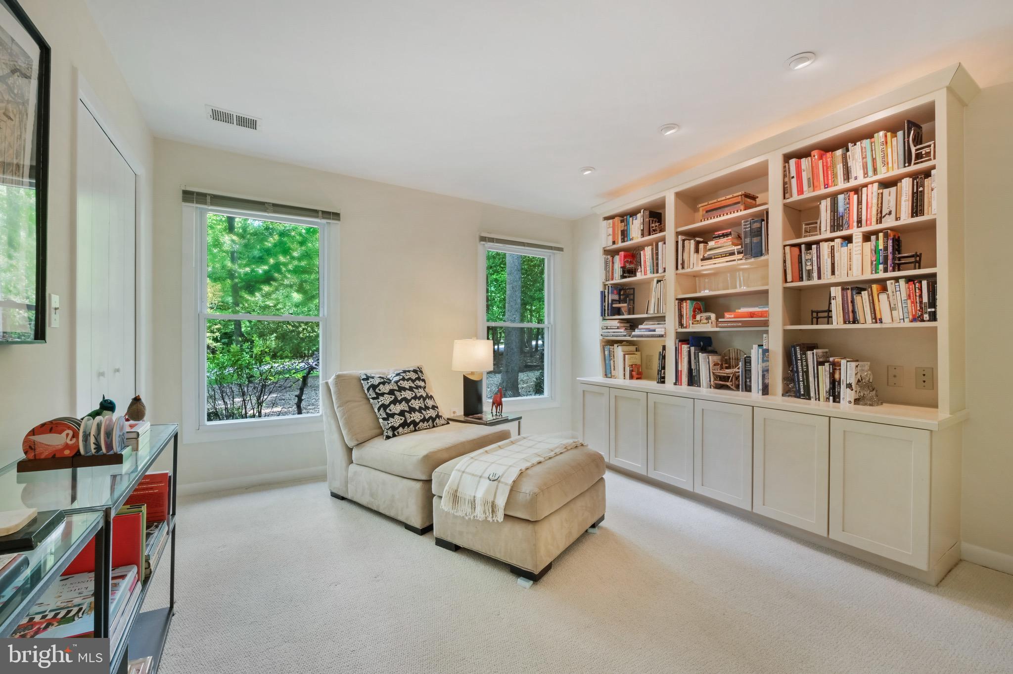 LAVALL - Residential