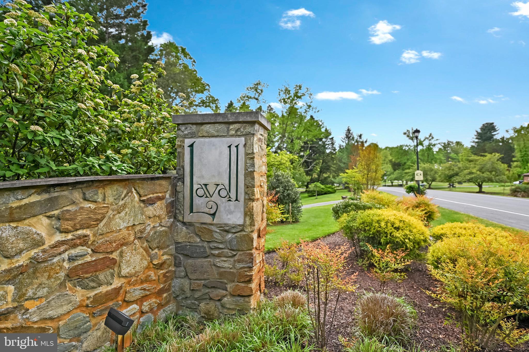 LAVALL - Residential