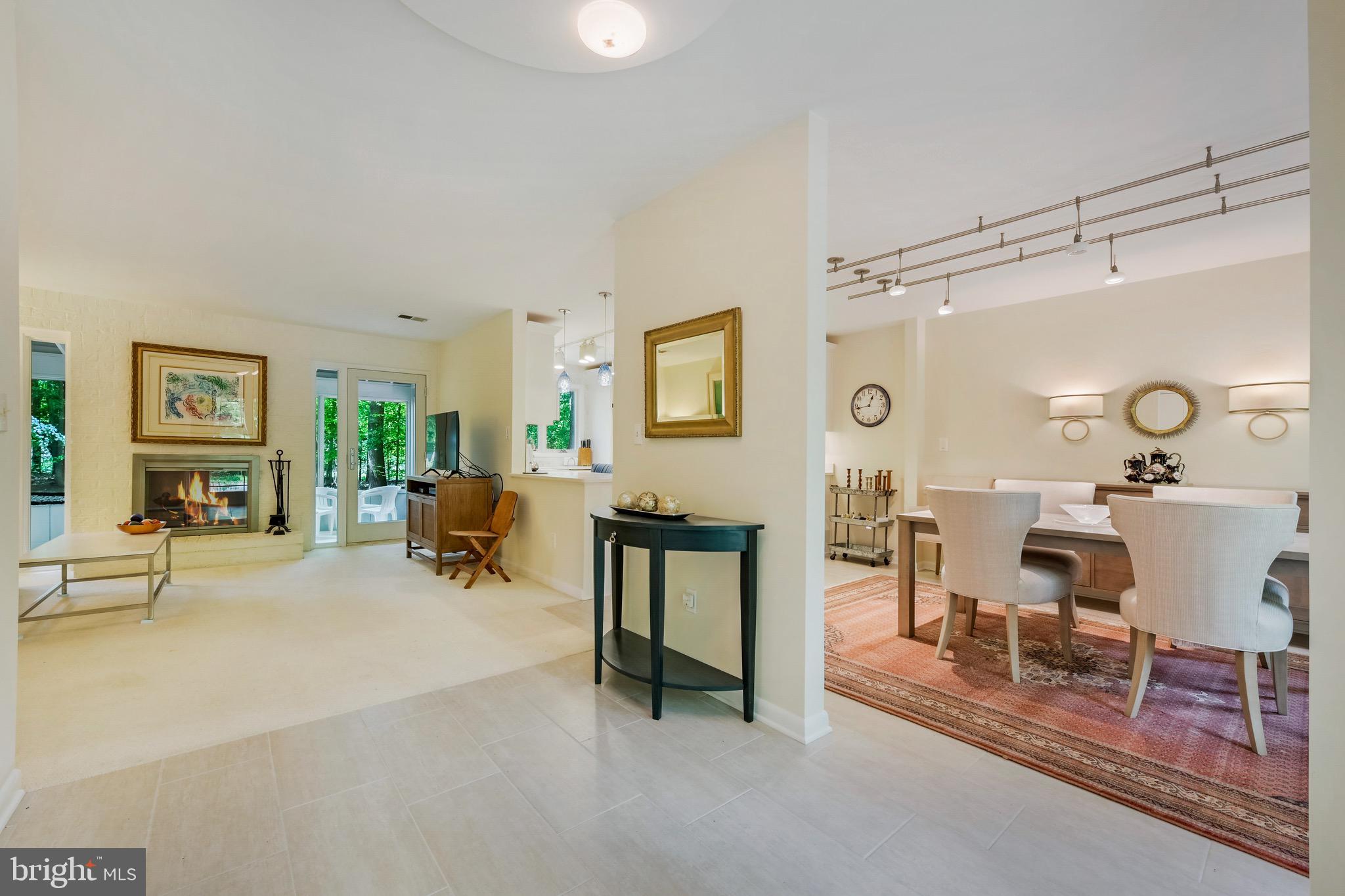 LAVALL - Residential