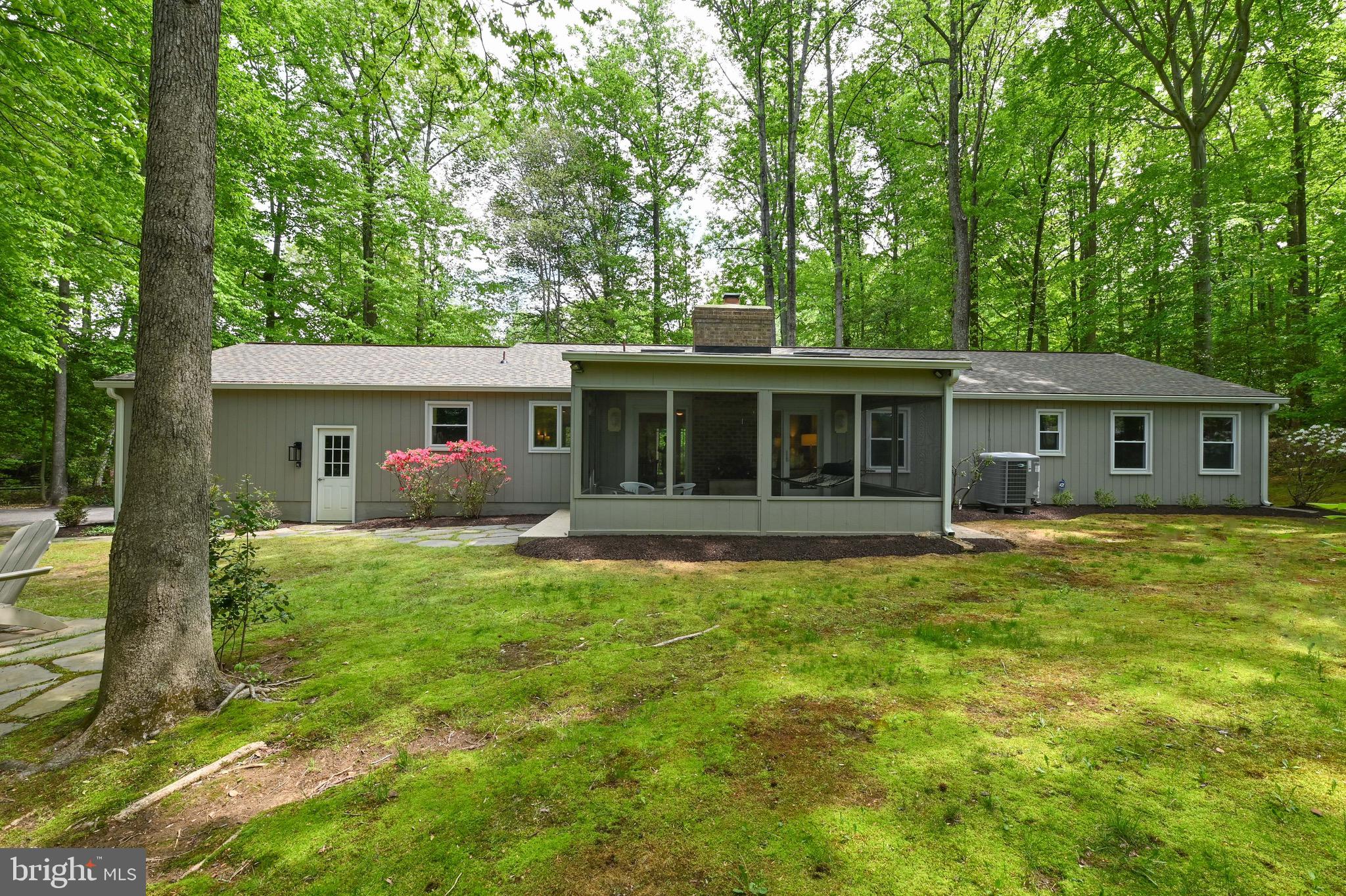 LAVALL - Residential