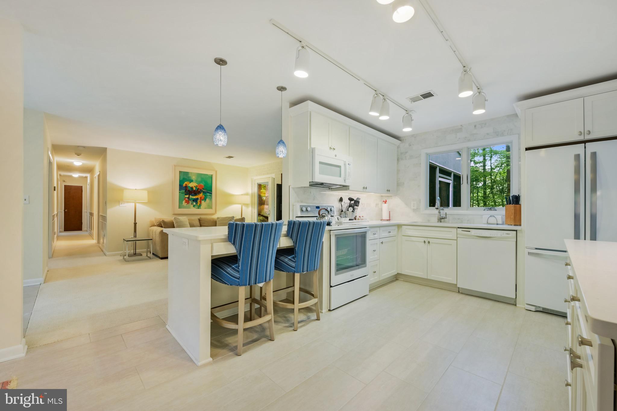 LAVALL - Residential