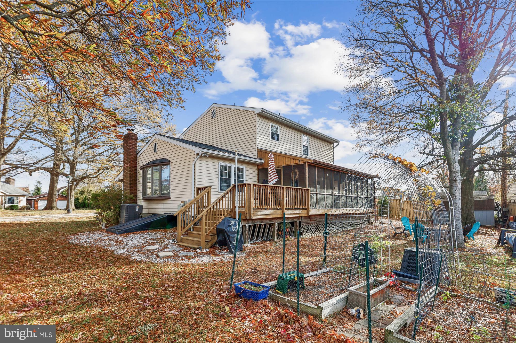 FULLERTON - Residential