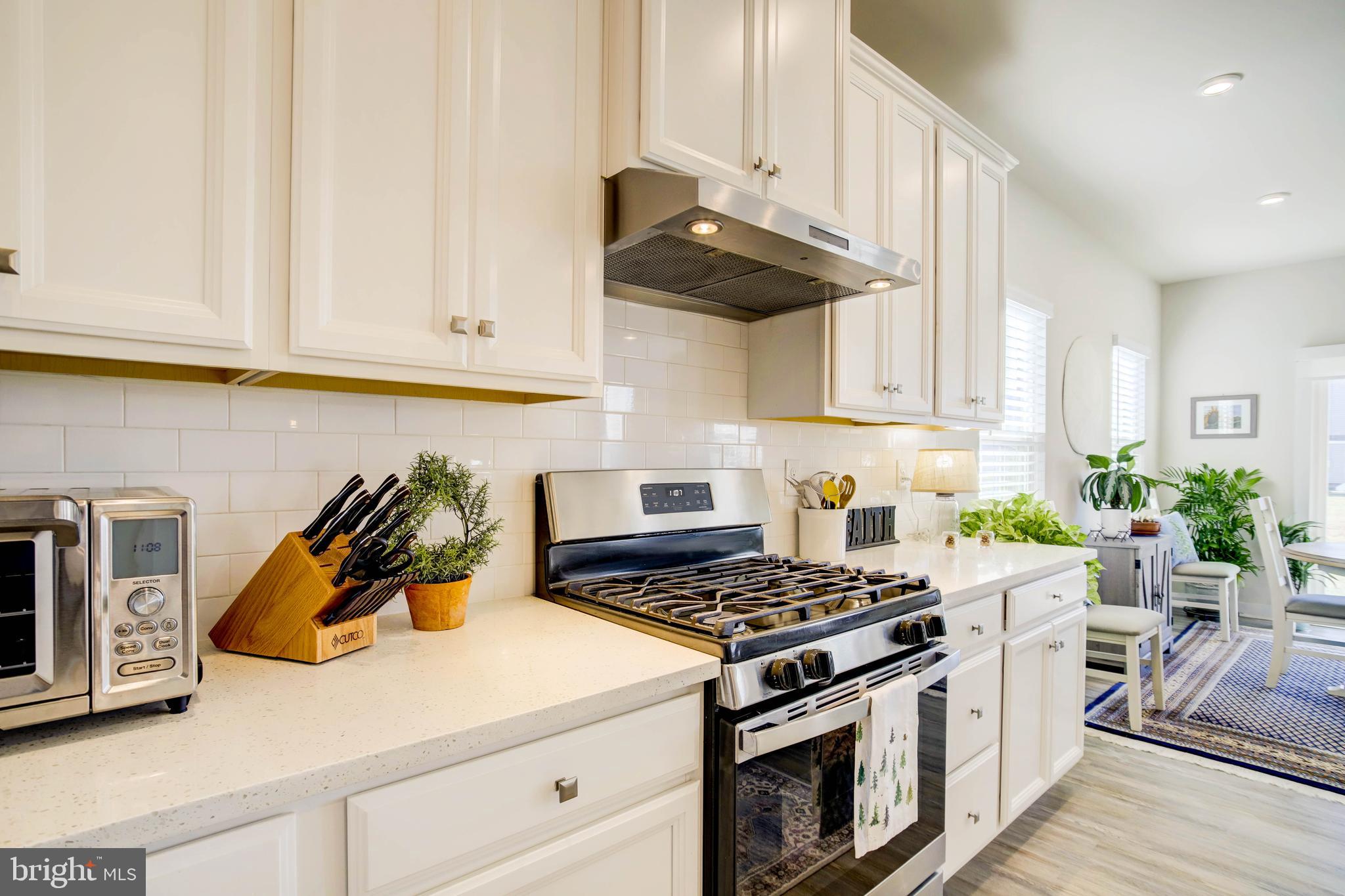 MIDDLE CREEK PRESERVE - Residential