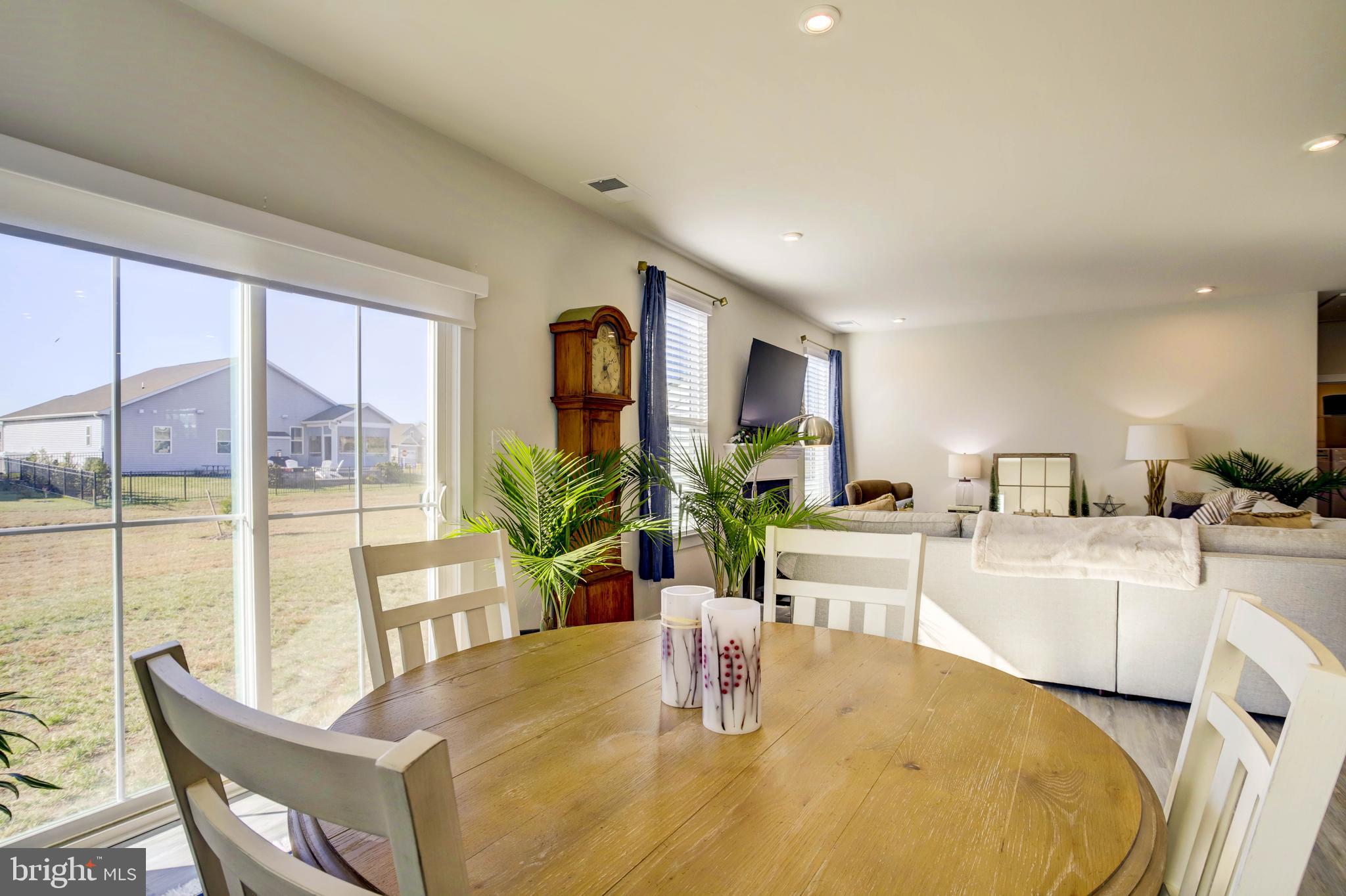 MIDDLE CREEK PRESERVE - Residential