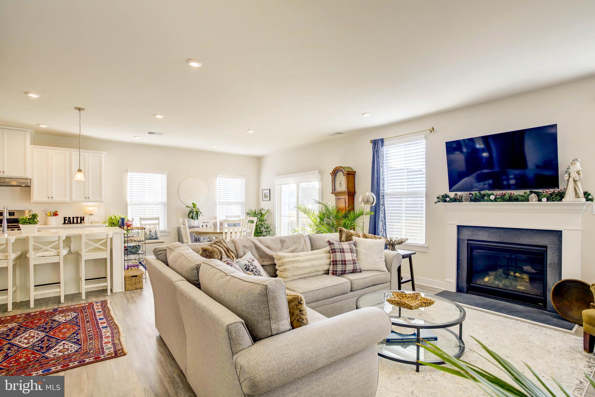 MIDDLE CREEK PRESERVE - Residential