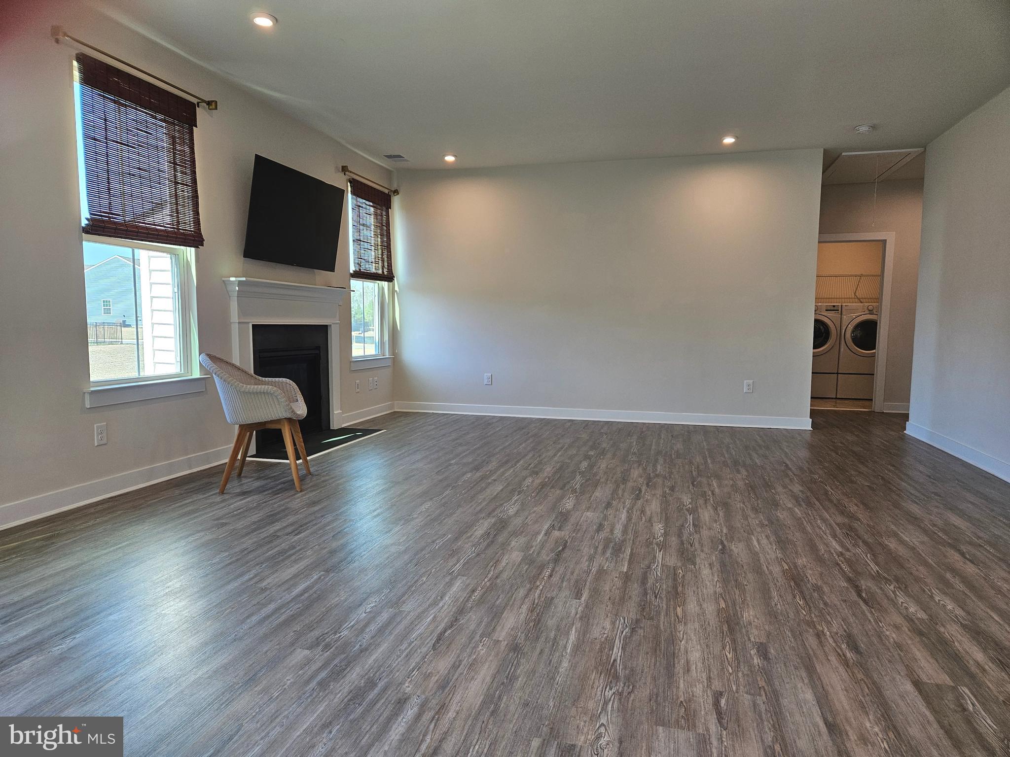 MIDDLE CREEK PRESERVE - Residential