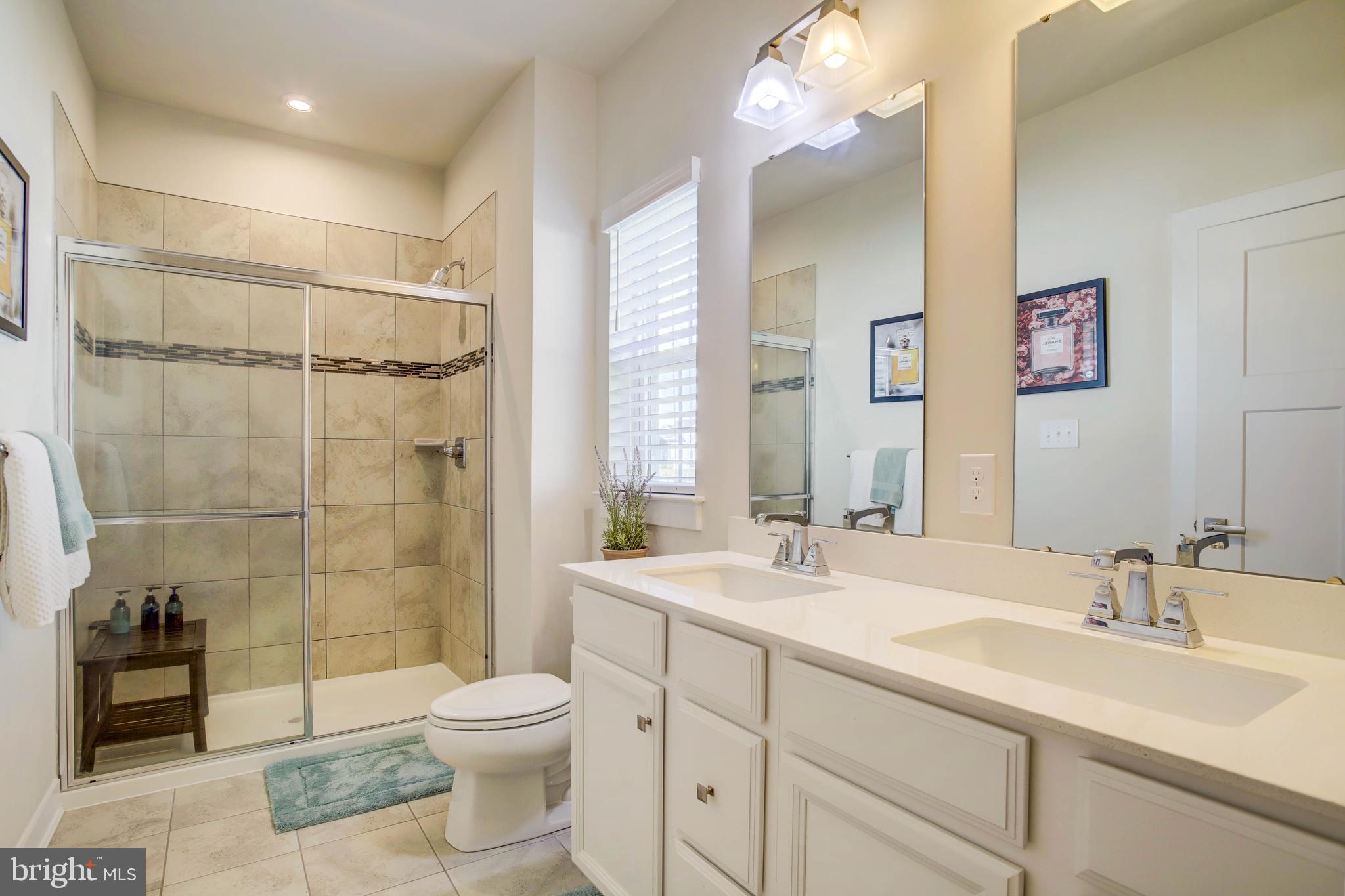 MIDDLE CREEK PRESERVE - Residential