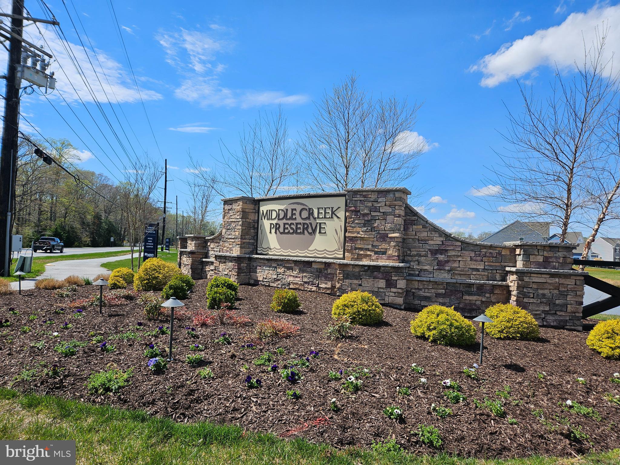 MIDDLE CREEK PRESERVE - Residential