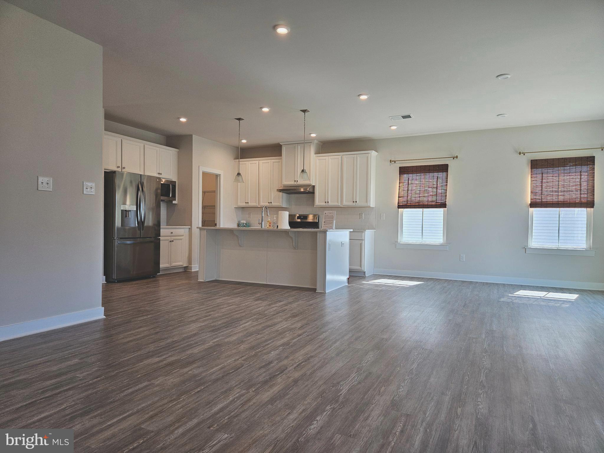 MIDDLE CREEK PRESERVE - Residential