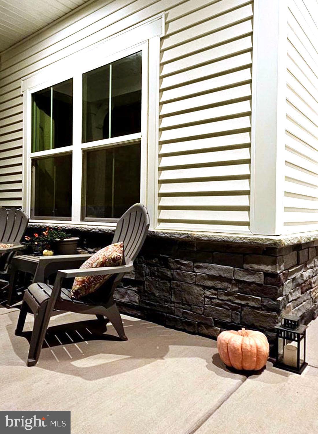 MIDDLE CREEK PRESERVE - Residential