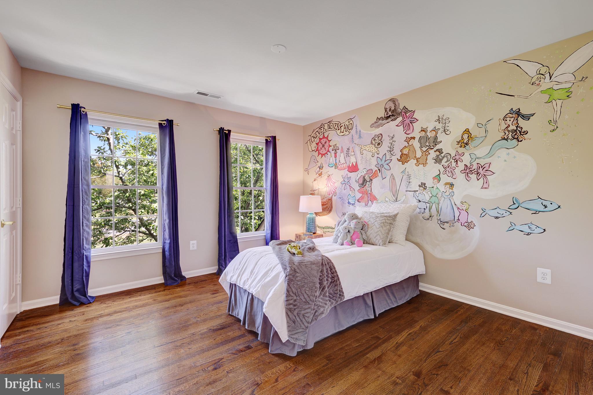 CAMBERLEY WEST - Residential