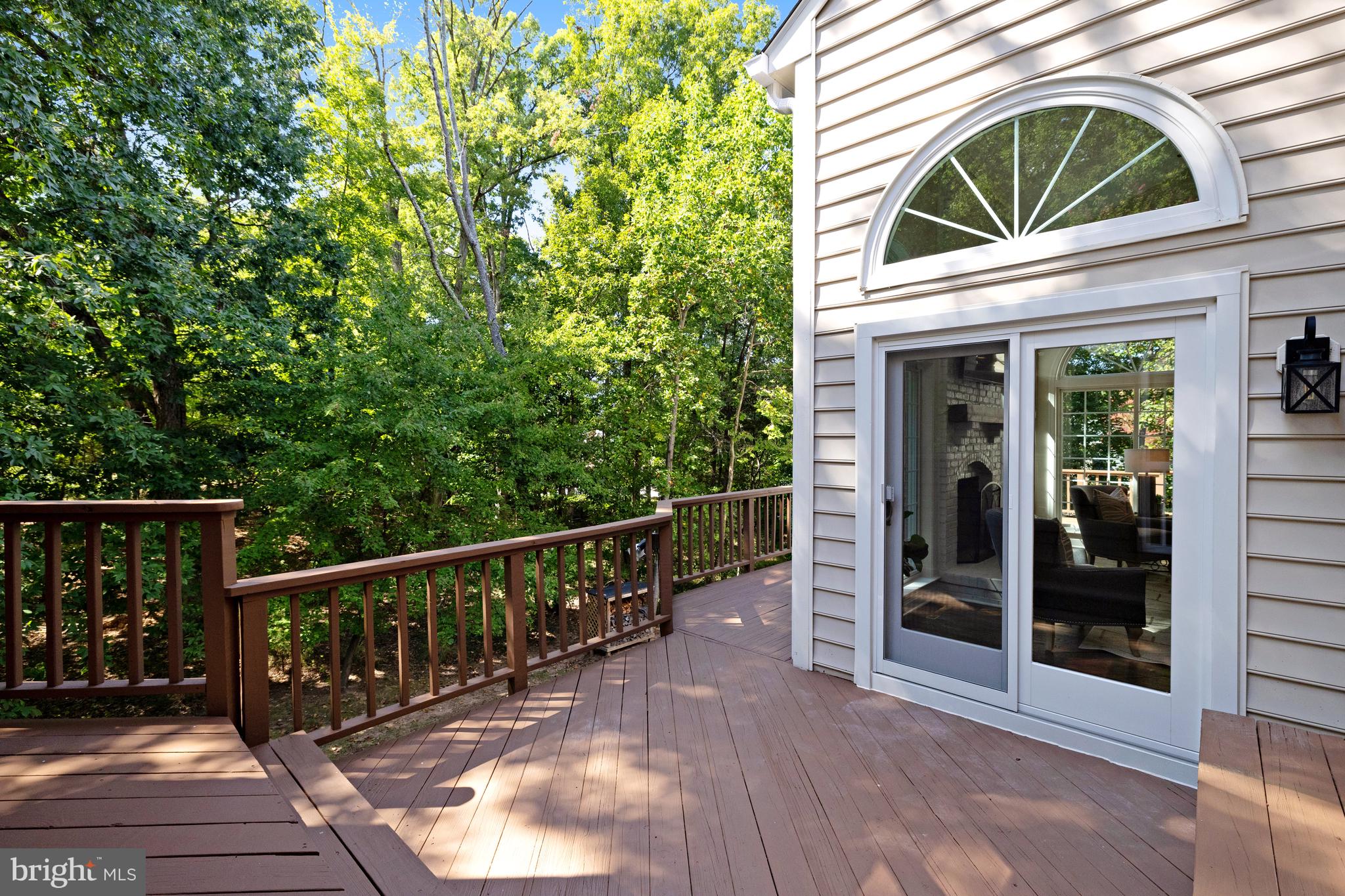 CAMBERLEY WEST - Residential