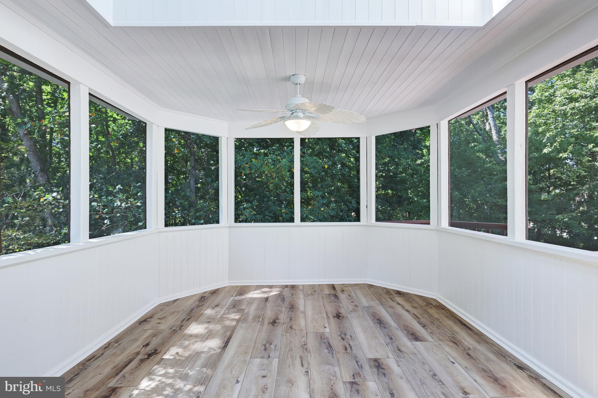 CAMBERLEY WEST - Residential