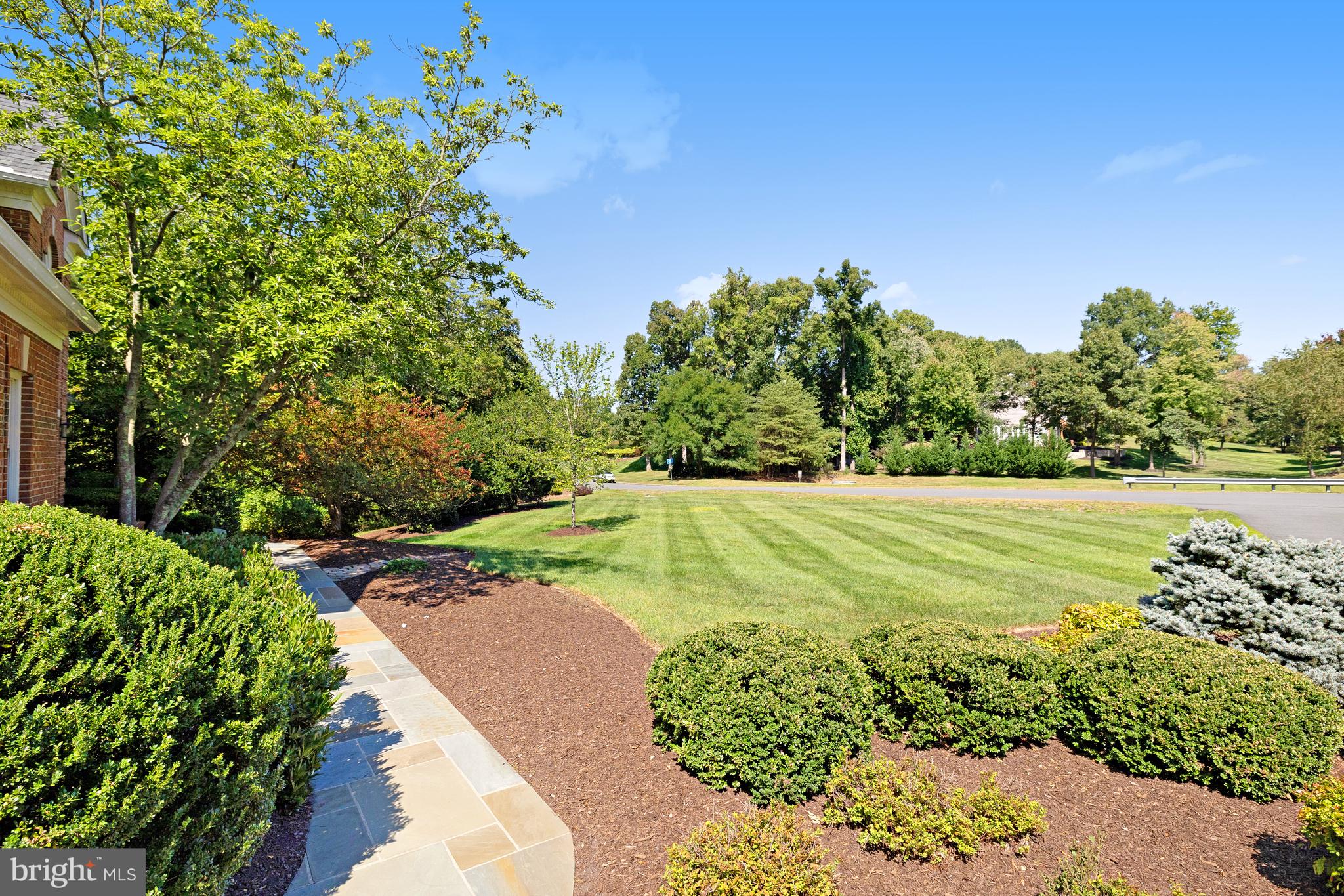 CAMBERLEY WEST - Residential