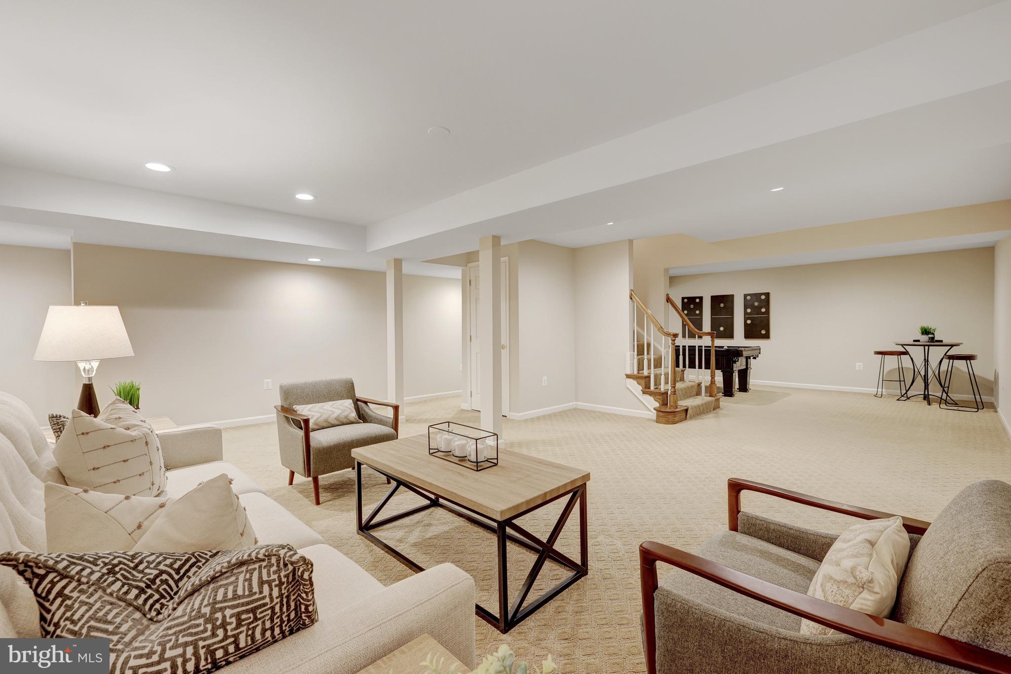 CAMBERLEY WEST - Residential