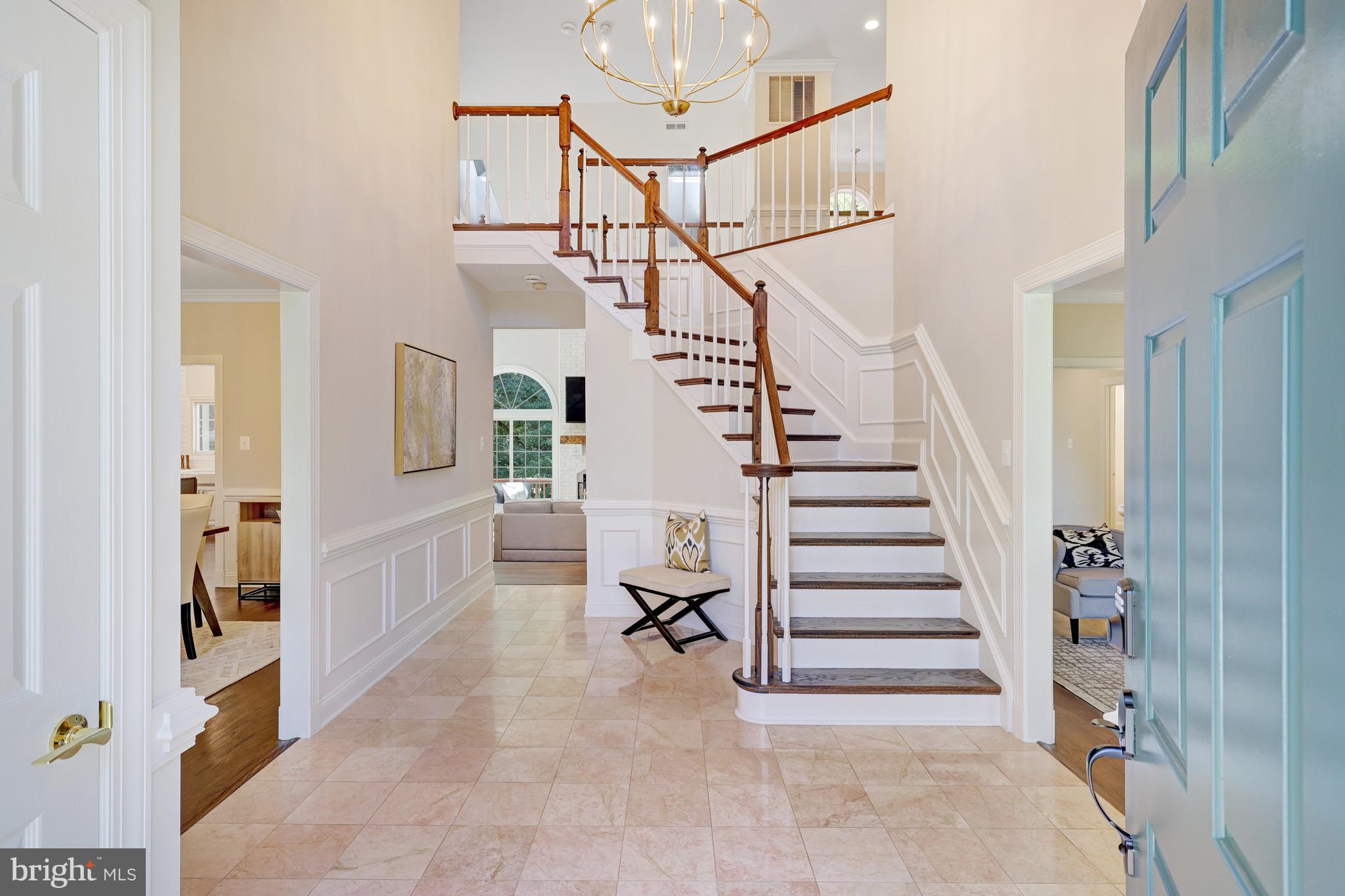 CAMBERLEY WEST - Residential