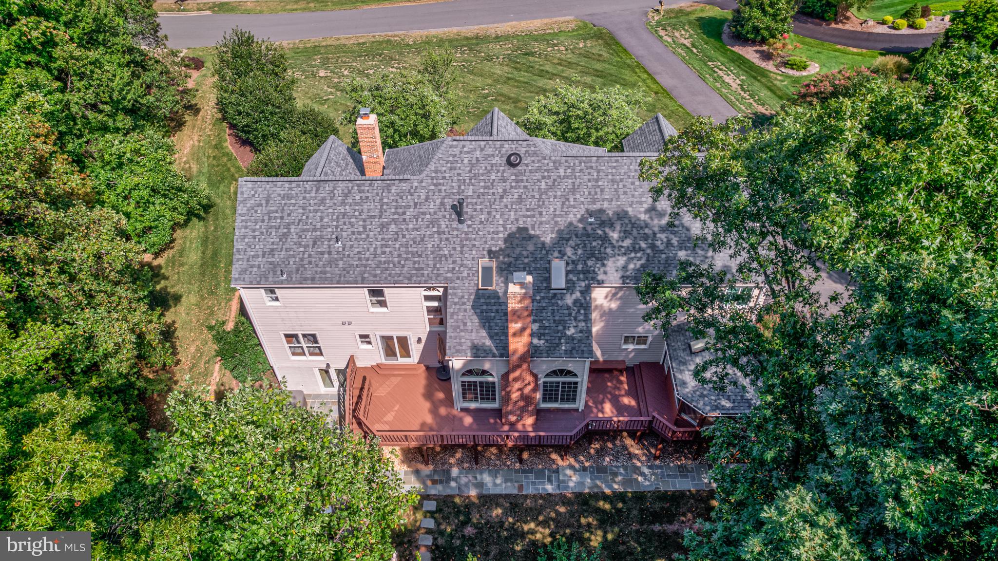 CAMBERLEY WEST - Residential