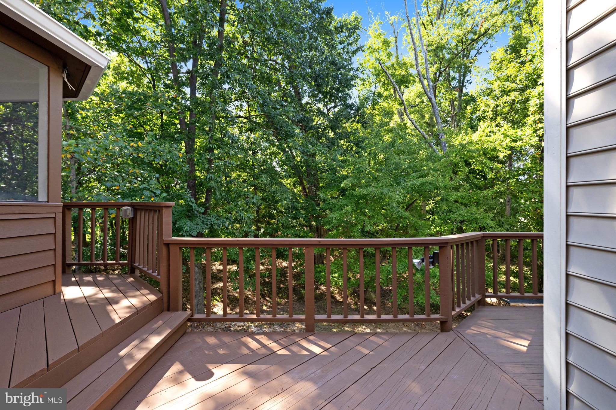 CAMBERLEY WEST - Residential