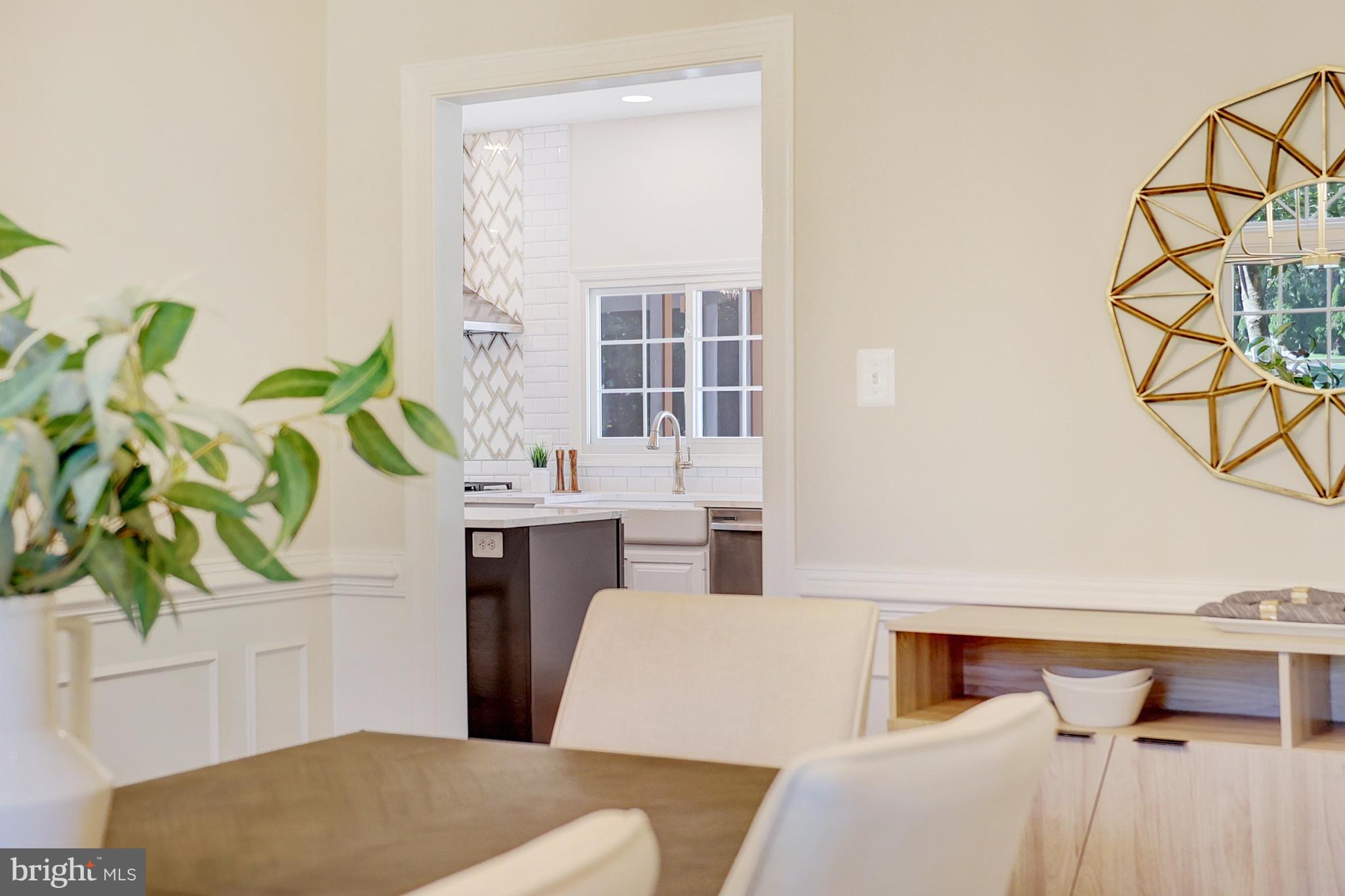 CAMBERLEY WEST - Residential