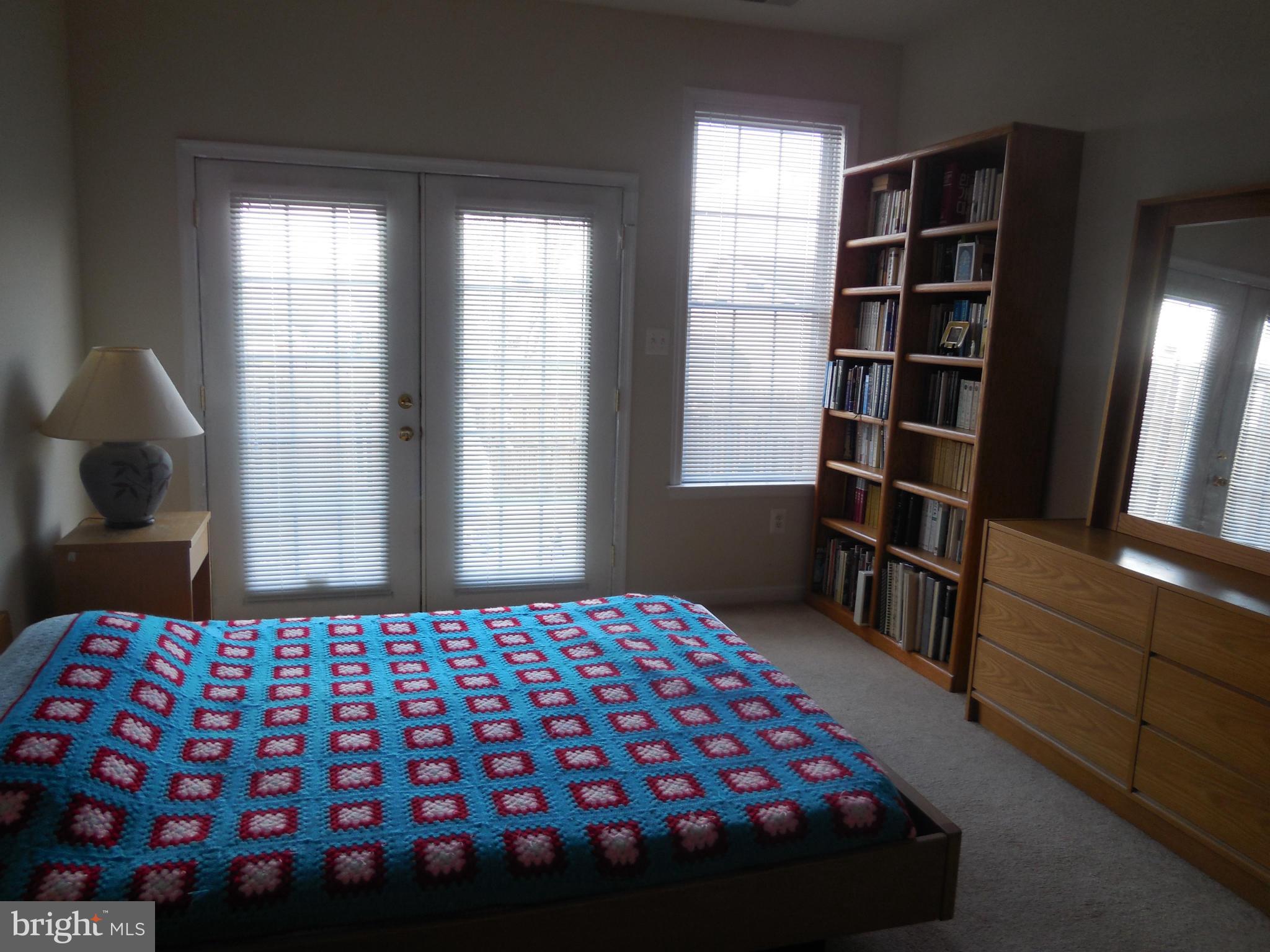 VILLAGE COMMONS - Residential