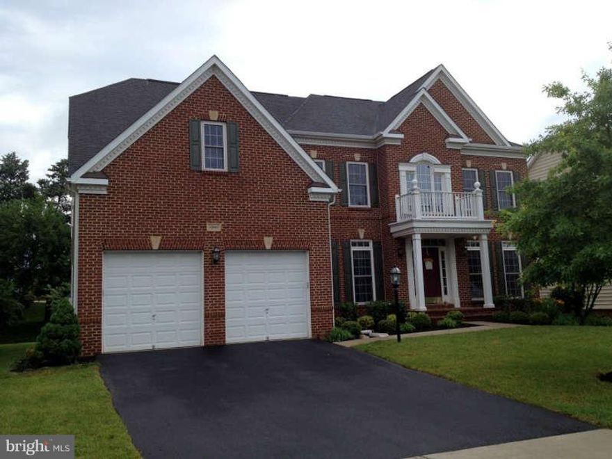BEST SINGLE FAMILY HOME RENTAL IN ASHBURN!!  ABSOLUTELY STUNNING BRICK-FRONT COLONIAL OVER 3500 SQFT ON TOP TWO LEVELS WITH MANY UPGRADES!  NEW PAINT(2020), NEW CARPET(2020), NEW WASHER(2020), NEW HEATING/AC UNIT(2020), NEW DISHWASHER(2020), NEW GAS COOKTOP(2020), NEW RANGE HOOD(2020), AND LARGE DECK BACK TO TREE.  AIR DUCT HAS BEEN CLEANED RECENTLY.  CLOSE TO TOWN CENTER FOR MOVIES, RESTAURANTS,  LIBRARY AND SHOPPING AREA. HIGH SPEED INTERNET ACCESS IS INCLUDED IN THE RENT.  PLEASE TAKE OFF SHOES IN THE FOYER AREA AND TURN OFF ALL THE LIGHTS AFTER SHOWINGS.  THANK YOU! The tenant will be responsible for hiring a contractor to do the lawn service services including mowing, weeding, seeding, trimming of bushes and trees, spring & fall clean up, and turning on and off the sprinkler system. (The owner will provide the recommend contractor if needed.) The tenant will use the services and be responsible for the payments.  Window treatment will stay AS IS.