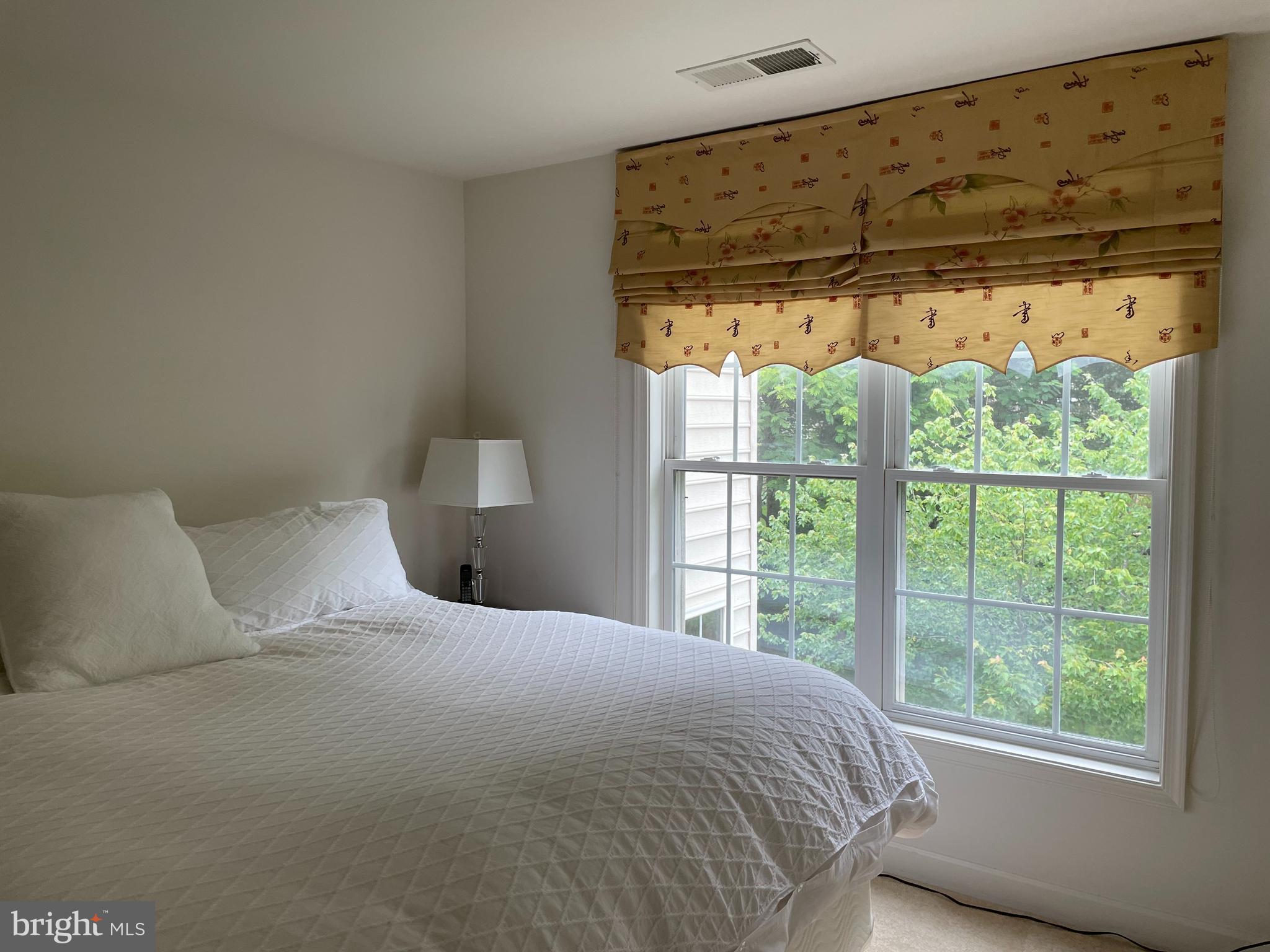 BRAMBLETON LANDBAY - Residential Lease