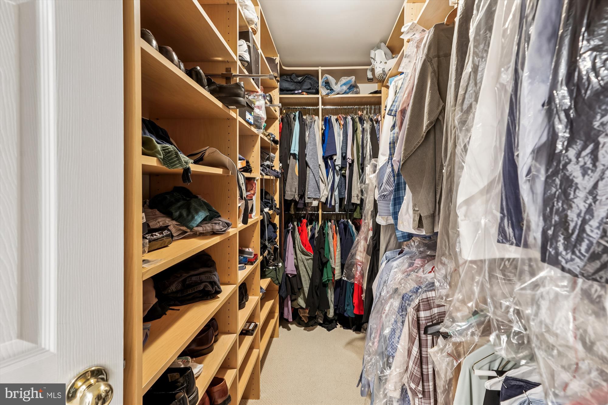 RIVER CREEK - Residential